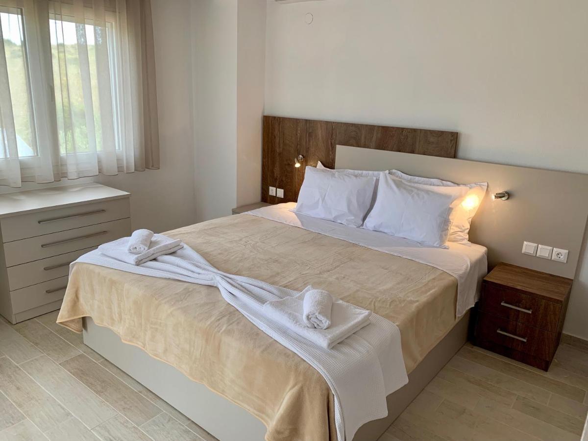 Kalivas Beach House メタモルフォシ エクステリア 写真